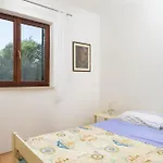 아파트 Rakic 포메르
